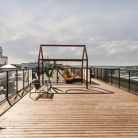 Apartment Stylish Loft With An Amazing Roof Top Terrace By Urban Rent *