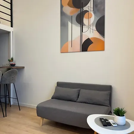 Apartment Stylish Loft With An Amazing Roof Top Terrace By Urban Rent